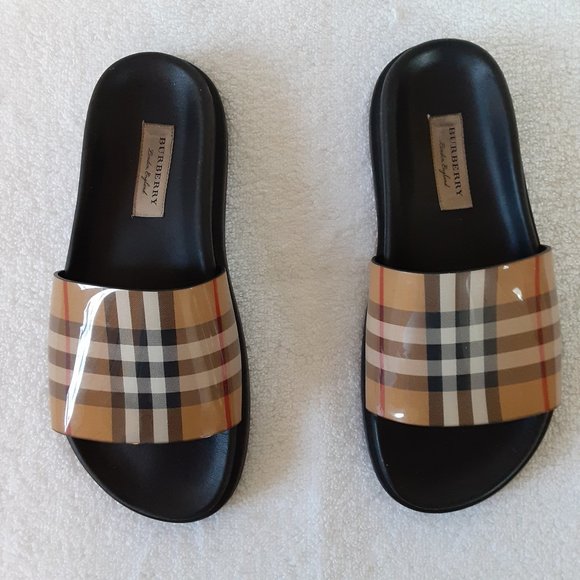 MULTI COLOR SIZE 6 BURBERRY FLIP FLOP CASUAL SHOES - Picture 1 of 7
